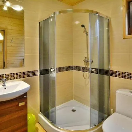 Storey Cottages, Siano Ty *